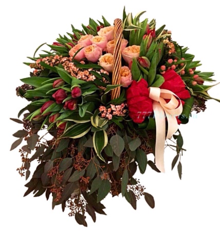 №4023 - Большая корзина с тюльпанами и пионовидной розой - фото 777flowers