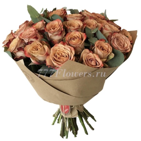 №1094 - Розы каппучино 35 штук с эвкалиптом - фото 777flowers