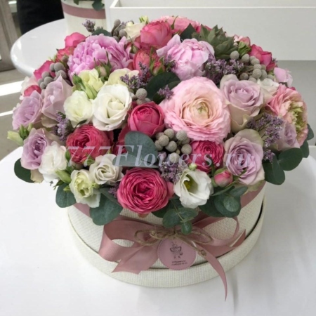 №0819 - Большая круглая коробка в розовом цвете - фото 777flowers