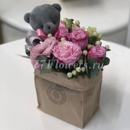 №5415 - Фирменный мешочек Mini с розами и мишкой серии FlowerBox - фото 777flowers