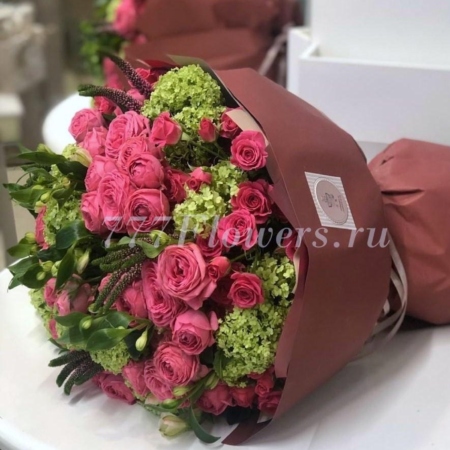 №1120 - Пышный букет с пионовидными розами - фото 777flowers