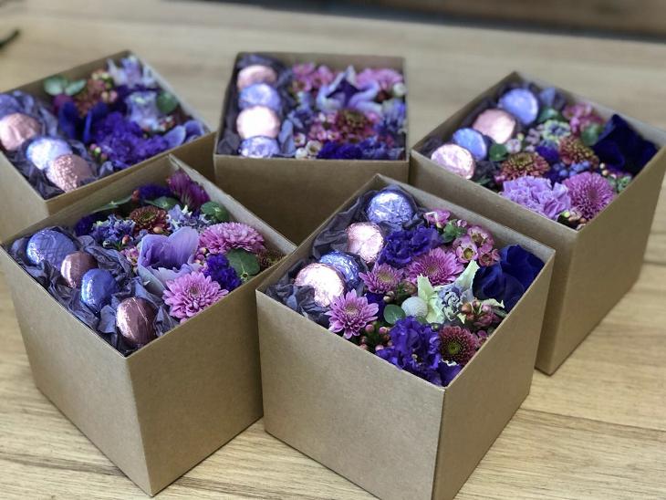 Коробочки со сладостями корпоративный заказ фото5 - 777FLOWERS